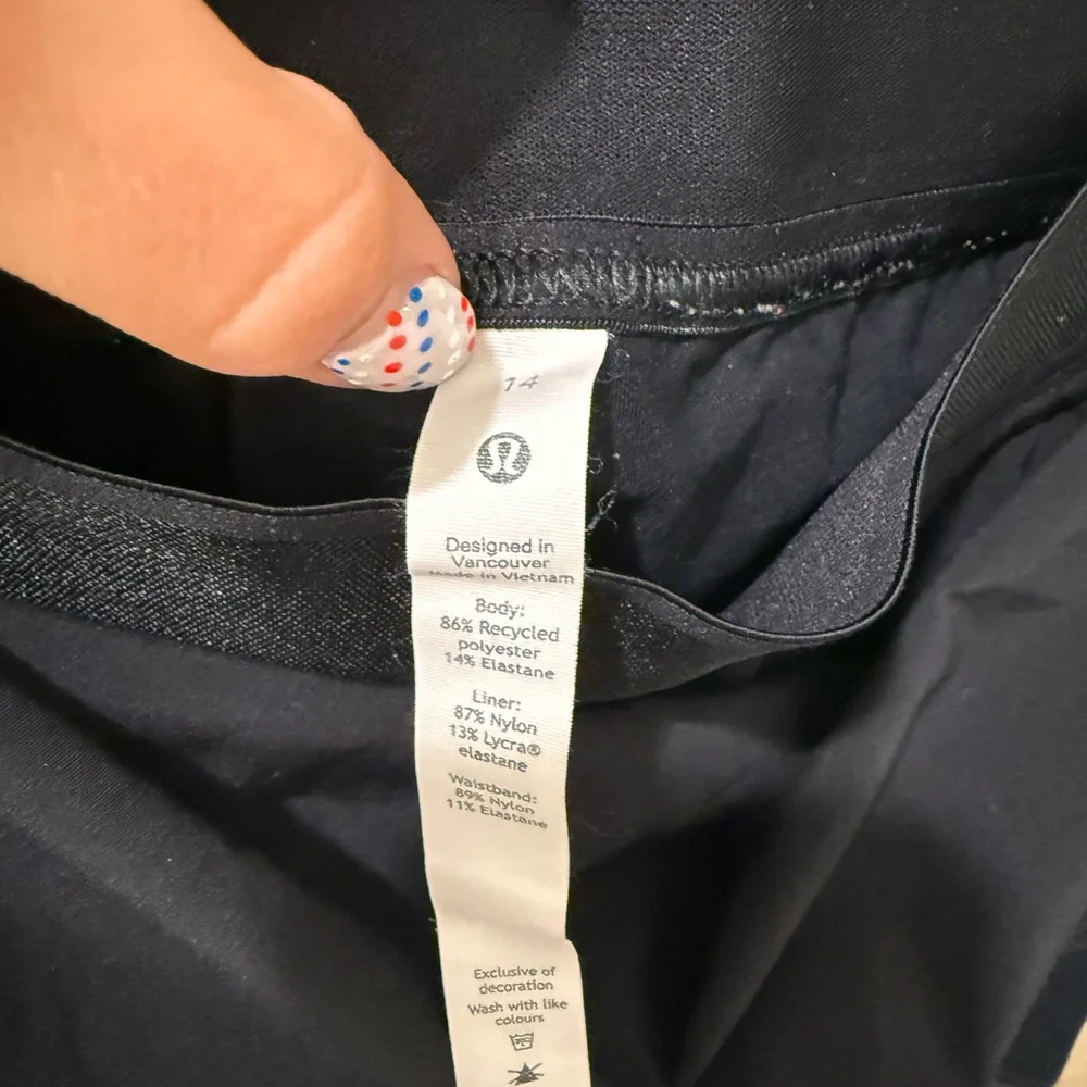 lululemon athletica Black Tiered Skater Skirt